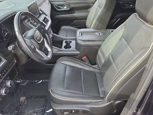 Used 2021 GMC Yukon SLT image 4