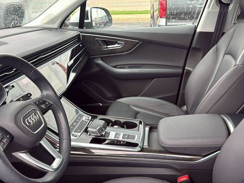 Used 2022 Audi Q7 3.0T Premium Plus AWD/4WD image 17