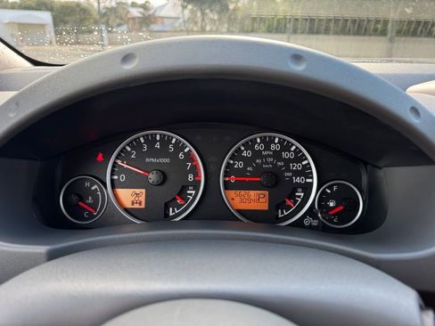 Used 2019 Nissan Frontier SL image 21