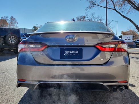 Used 2024 Toyota Camry SE image 7