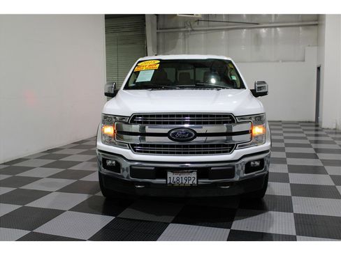 Used 2018 Ford F150 Lariat image 2