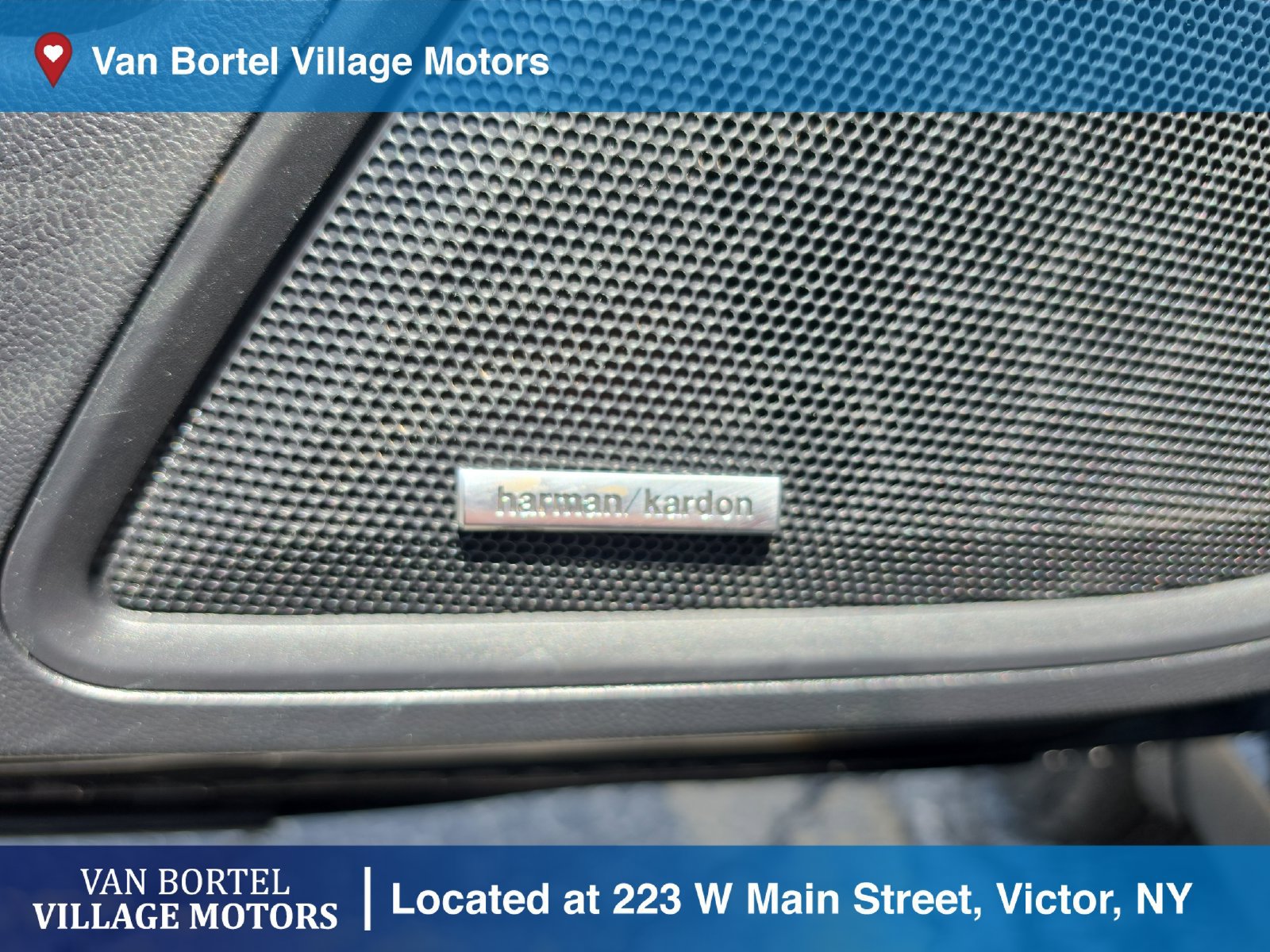 Used 2020 Subaru Outback Touring AWD/4WD image 13