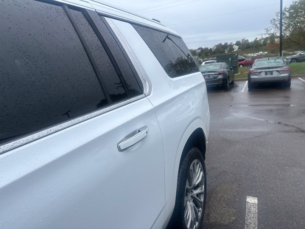 Used 2021 GMC Yukon XL Denali AWD/4WD image 4