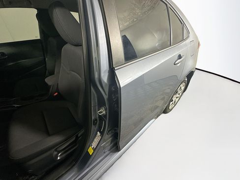 Used 2024 Toyota Corolla LE FWD image 12