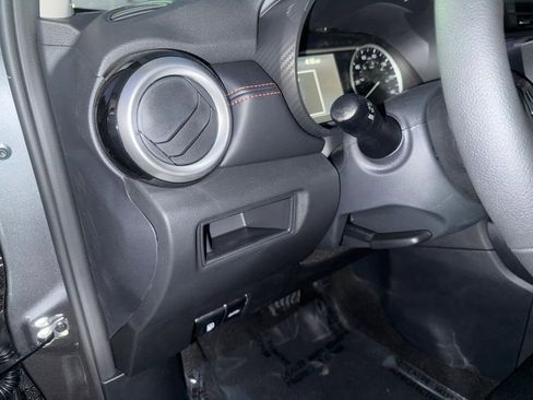 New 2025 Nissan Versa SR w/ Trunk Package image 16