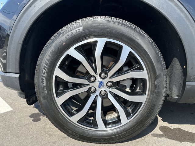 Certified 2025 Ford Explorer ST-Line AWD/4WD image 9