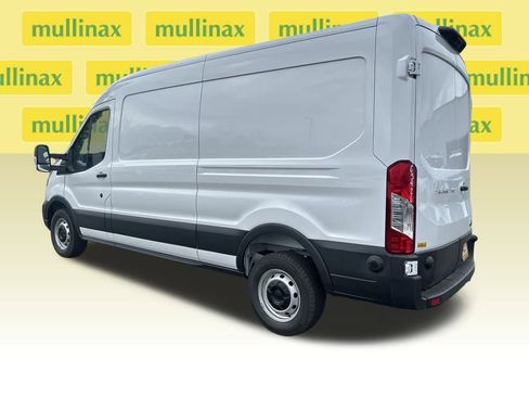 New 2025 Ford Transit 250 148 Medium Roof w/ Load Area Protection Package RWD image 5
