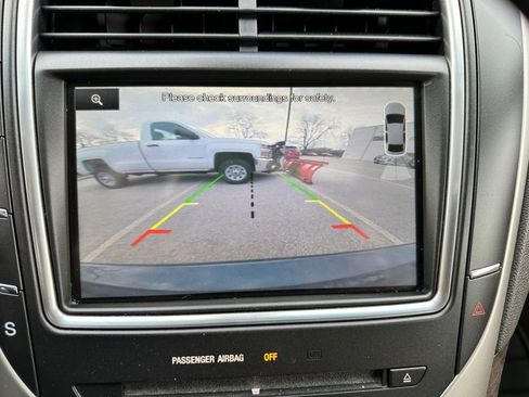 Used 2016 Lincoln MKX Reserve w/ Climate Package image 21