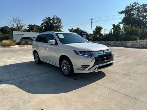 Used 2020 Mitsubishi Outlander GT image 7