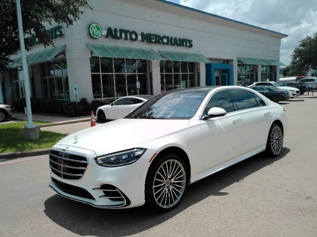 Used 2022 Mercedes-Benz S 500 4MATIC w/ AMG Line Package image 1
