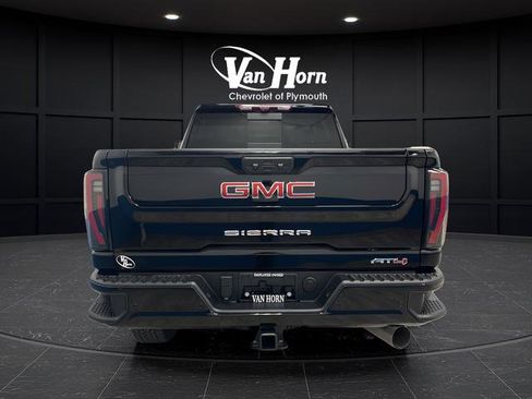 Used 2024 GMC Sierra 3500 AT4 w/ AT4 Premium Plus Package AWD/4WD image 5