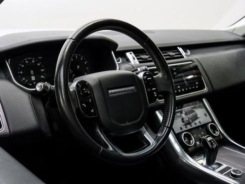 Used 2019 Land Rover Range Rover Sport HSE image 41