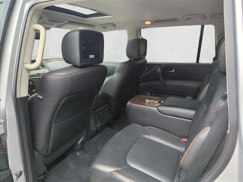 Used 2020 Nissan Armada Platinum w/ Captain's Chairs Package RWD image 18