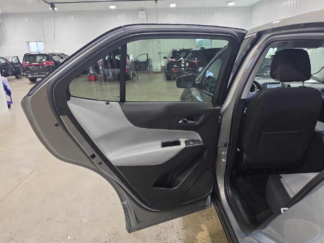 Used 2019 Chevrolet Equinox LT FWD image 25