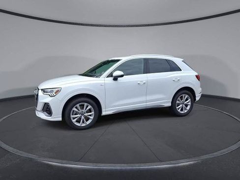 Used 2025 Audi Q3 2.0T Premium AWD/4WD image 4