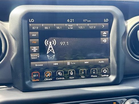 Used 2021 Jeep Wrangler Unlimited Sport AWD/4WD image 16