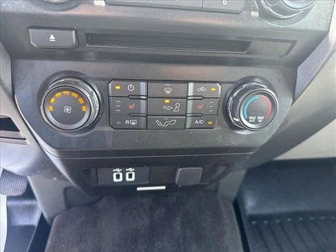 Used 2018 Ford F150 XLT w/ Equipment Group 302A Luxury RWD image 15