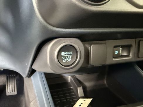 New 2025 Ford Maverick Lariat w/ 4K Tow Package image 29