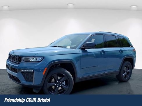New 2026 Jeep Grand Cherokee Limited AWD/4WD image 1