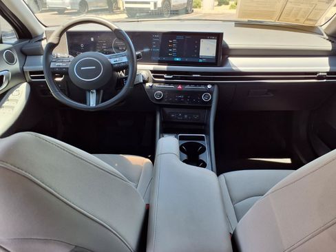 Certified 2024 Hyundai Sonata SEL w/ Convenience Package FWD image 18