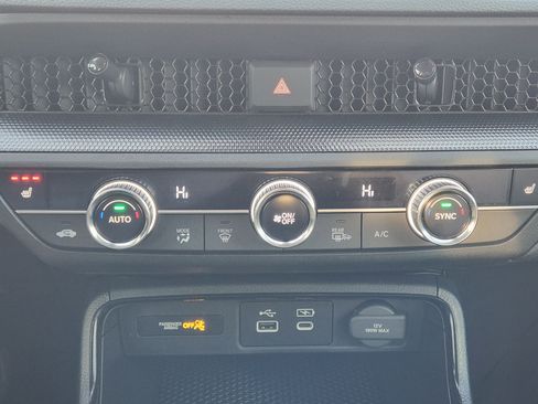 Used 2023 Honda CR-V EX image 19