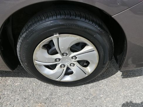 Used 2015 Honda Civic LX image 29