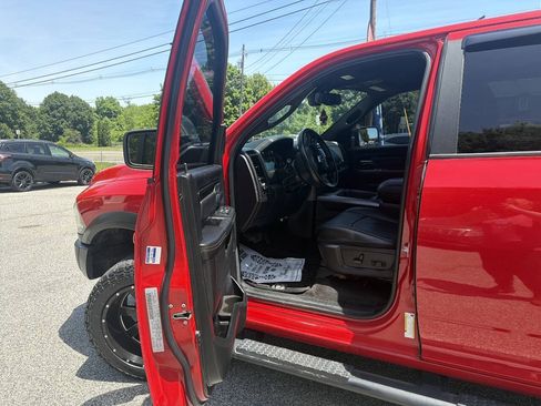 Used 2018 RAM 1500 Rebel w/ Luxury Group AWD/4WD image 10