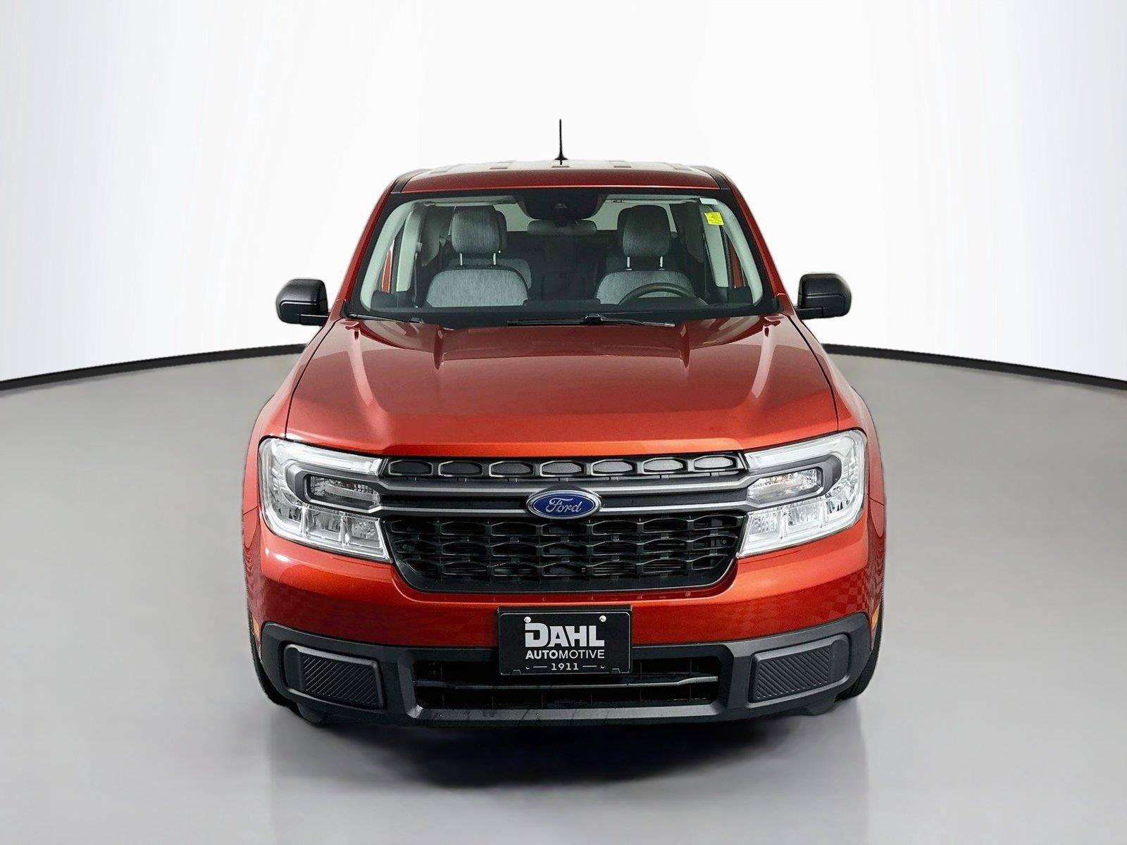 Used 2023 Ford Maverick XLT FWD image 3