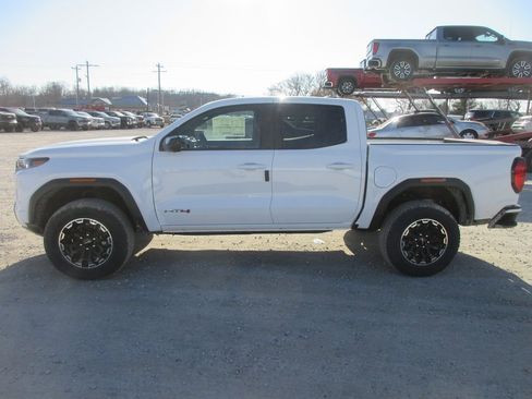 New 2026 GMC Canyon AT4 w/ Technology Plus Package image 8