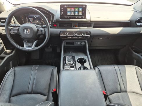Used 2024 Honda Pilot Elite image 16