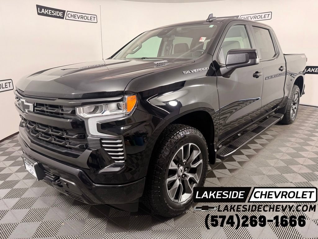 Used 2024 Chevrolet Silverado 1500 RST AWD/4WD image 1