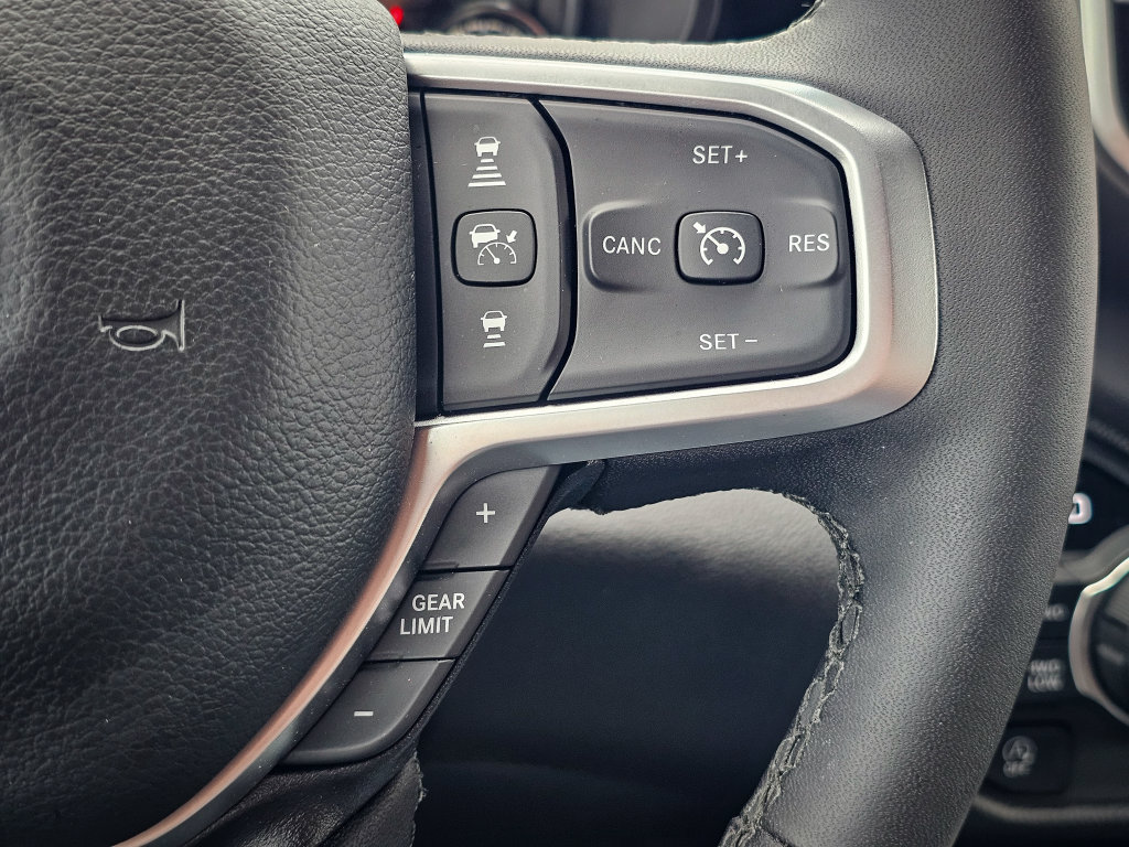 Used 2025 RAM 1500 Big Horn AWD/4WD image 20