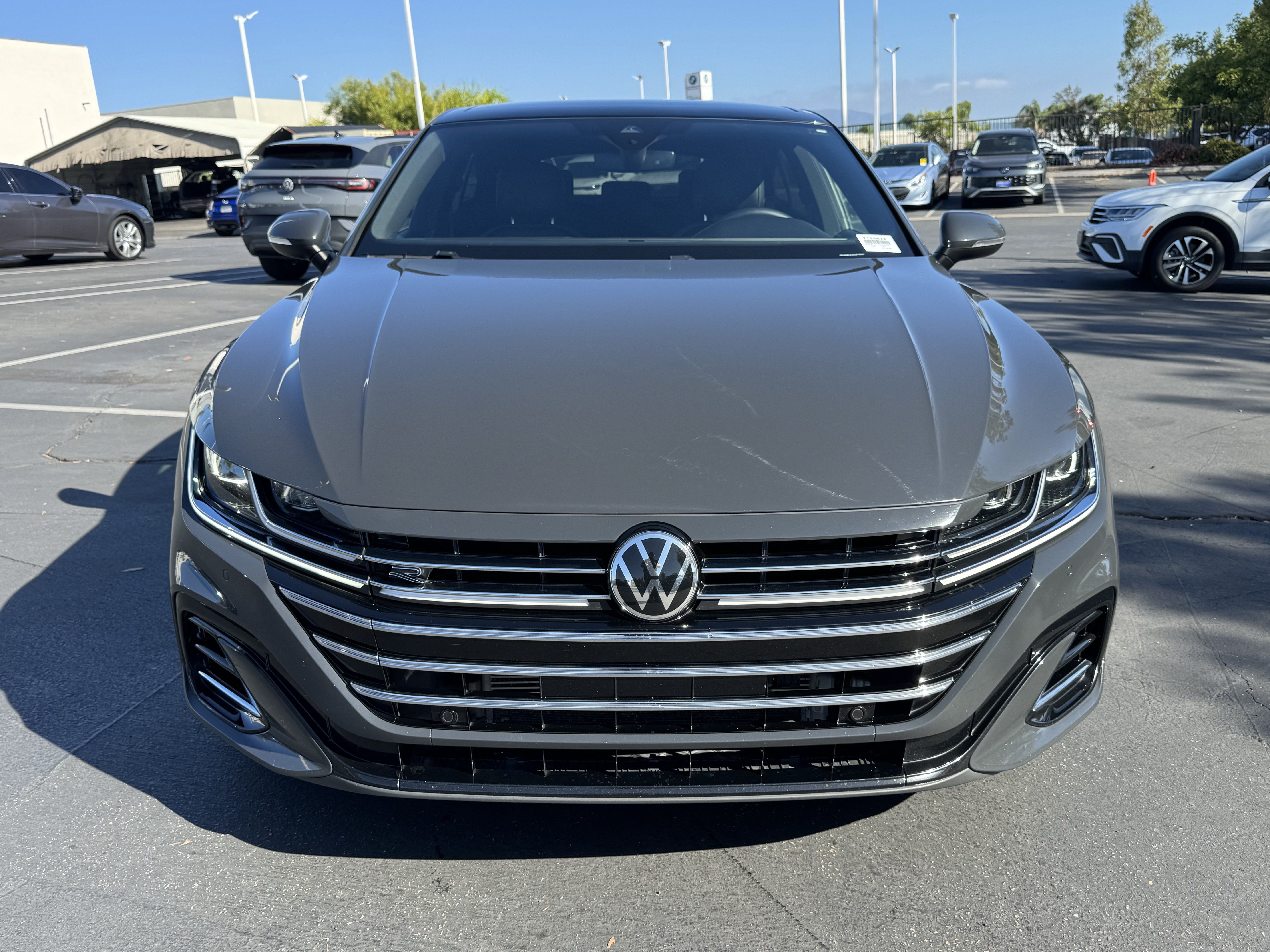 Used 2021 Volkswagen Arteon SEL FWD image 3