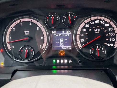 Used 2011 RAM 1500 Big Horn image 17