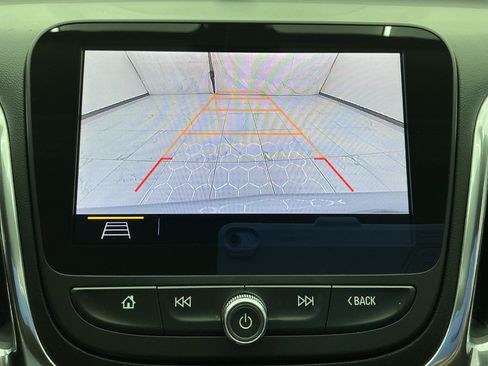 Used 2019 Chevrolet Equinox LT FWD image 34