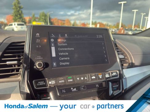 Used 2019 Honda Odyssey EX-L image 17