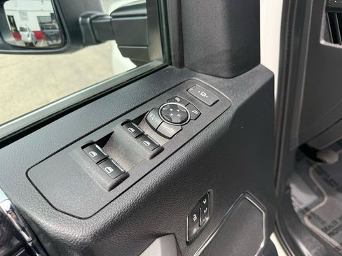 Used 2021 Ford F250 Platinum w/ Snow Plow Prep Package AWD/4WD image 30
