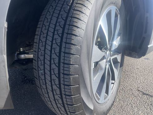 Used 2025 Subaru Outback Limited w/ Popular Package #2 image 9