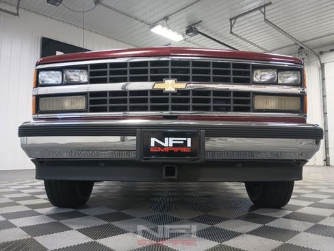 Used 1988 Chevrolet Silverado 2500 2WD Regular Cab image 14