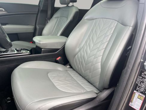 Used 2023 Kia Sportage X-Line w/ X-Line Premium Package image 32