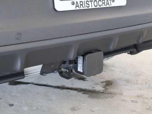 New 2025 Porsche Cayenne S image 6