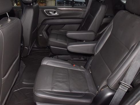 Used 2021 Chevrolet Tahoe Z71 w/ Z71 Signature Package image 14