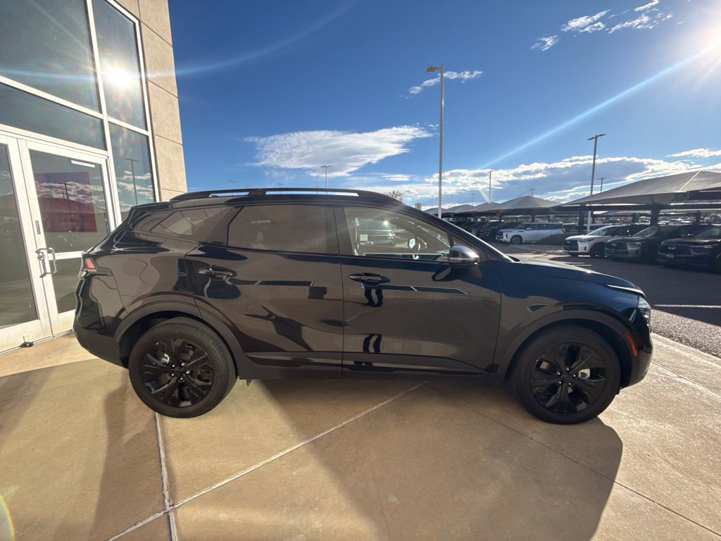 Used 2025 Kia Sportage X-Line w/ Premium Package AWD/4WD image 4