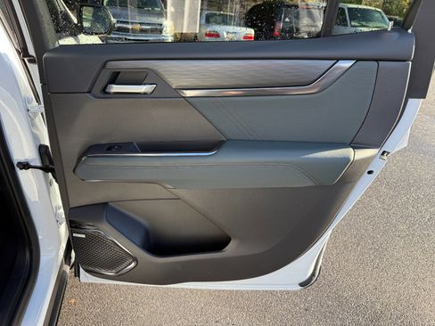 New 2026 GMC Acadia AT4 image 22