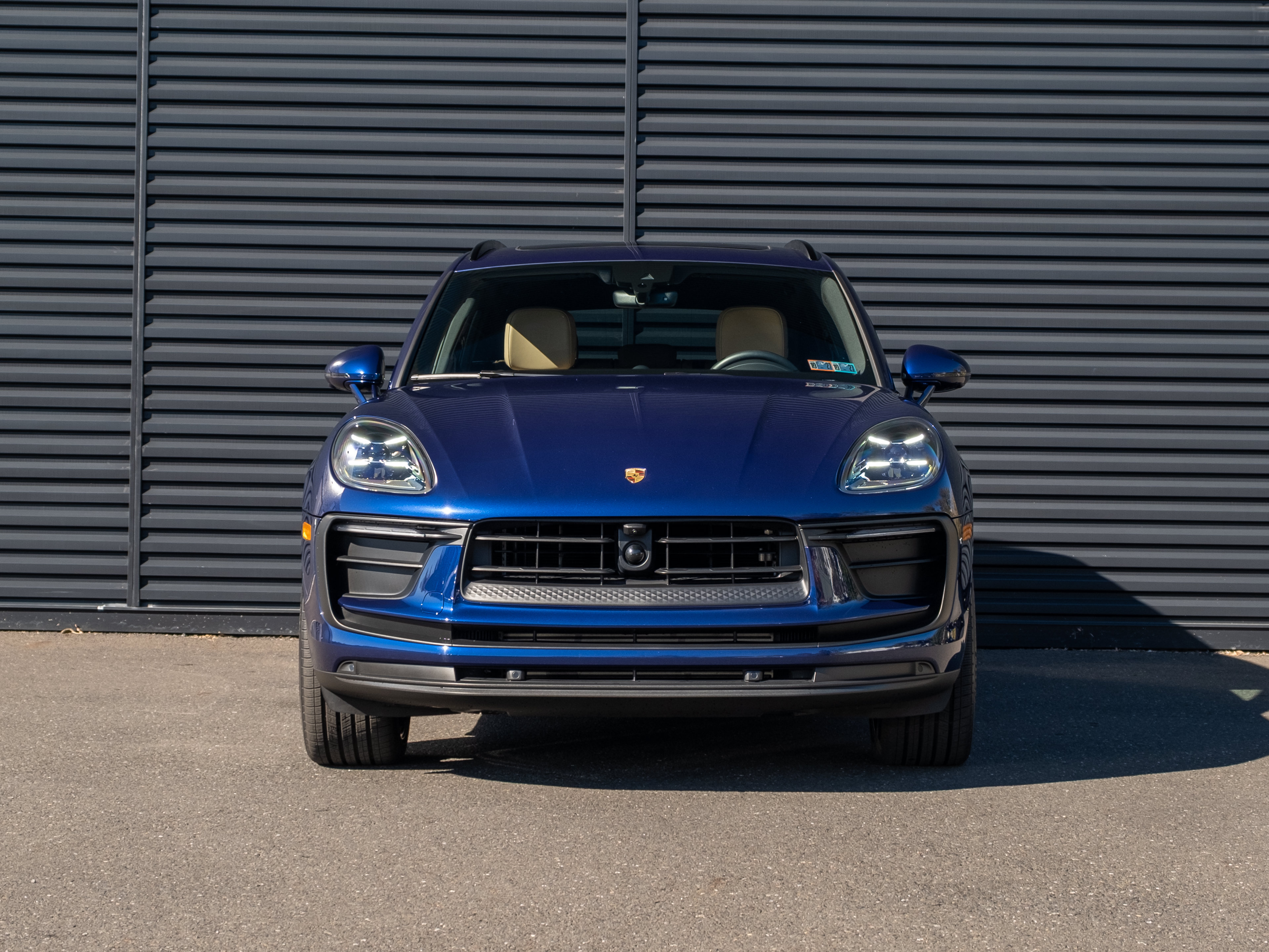 Certified 2026 Porsche Macan AWD/4WD image 11
