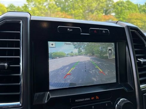 Used 2016 Ford F150 XLT w/ Equipment Group 302A Luxury AWD/4WD image 38
