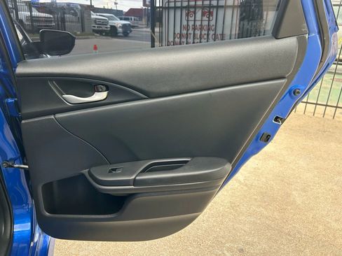 Used 2019 Honda Civic Sport image 16