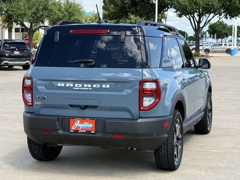 Used 2022 Ford Bronco Sport Outer Banks AWD/4WD image 4