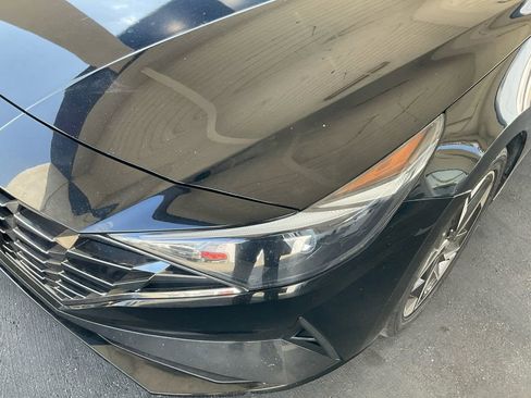 Used 2022 Hyundai Elantra SEL w/ Convenience + Premium Package image 33