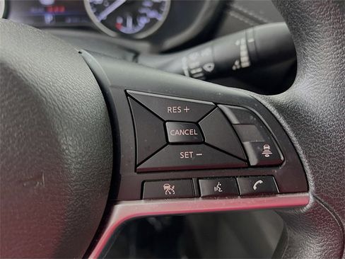 Used 2024 Nissan Sentra SV image 29